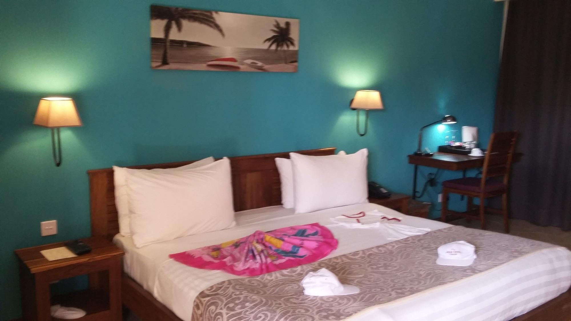 Jalsa Beach Hotel & Spa Poste Lafayette Eksteriør bilde