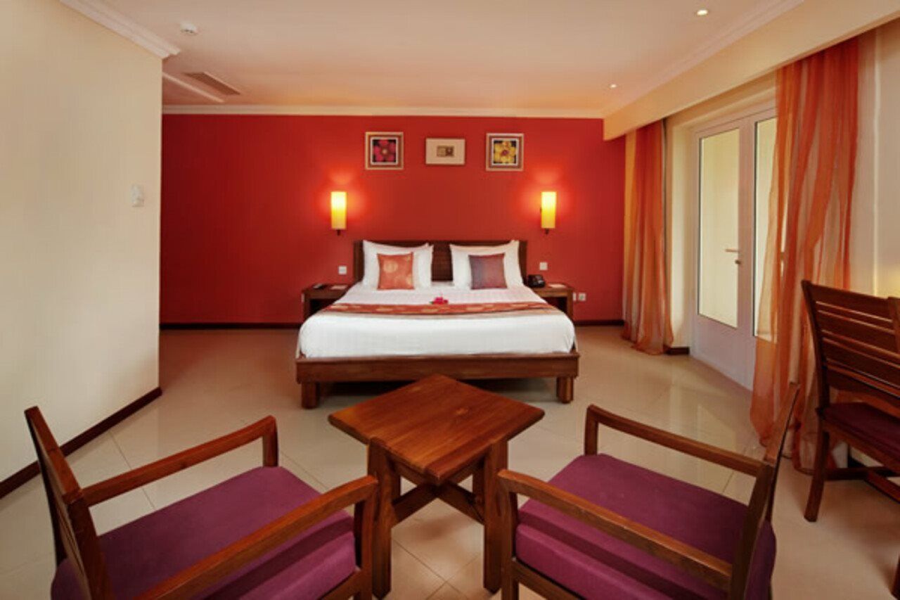Jalsa Beach Hotel & Spa Poste Lafayette Eksteriør bilde